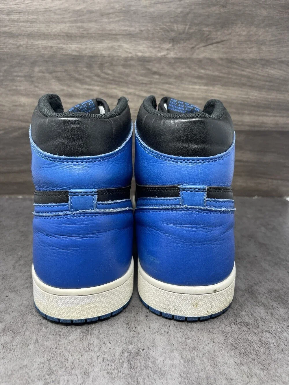 Air Jordan 1 Retro High Royal 2017 Size 14 Mens Basketball Shoes Lot 555088-007